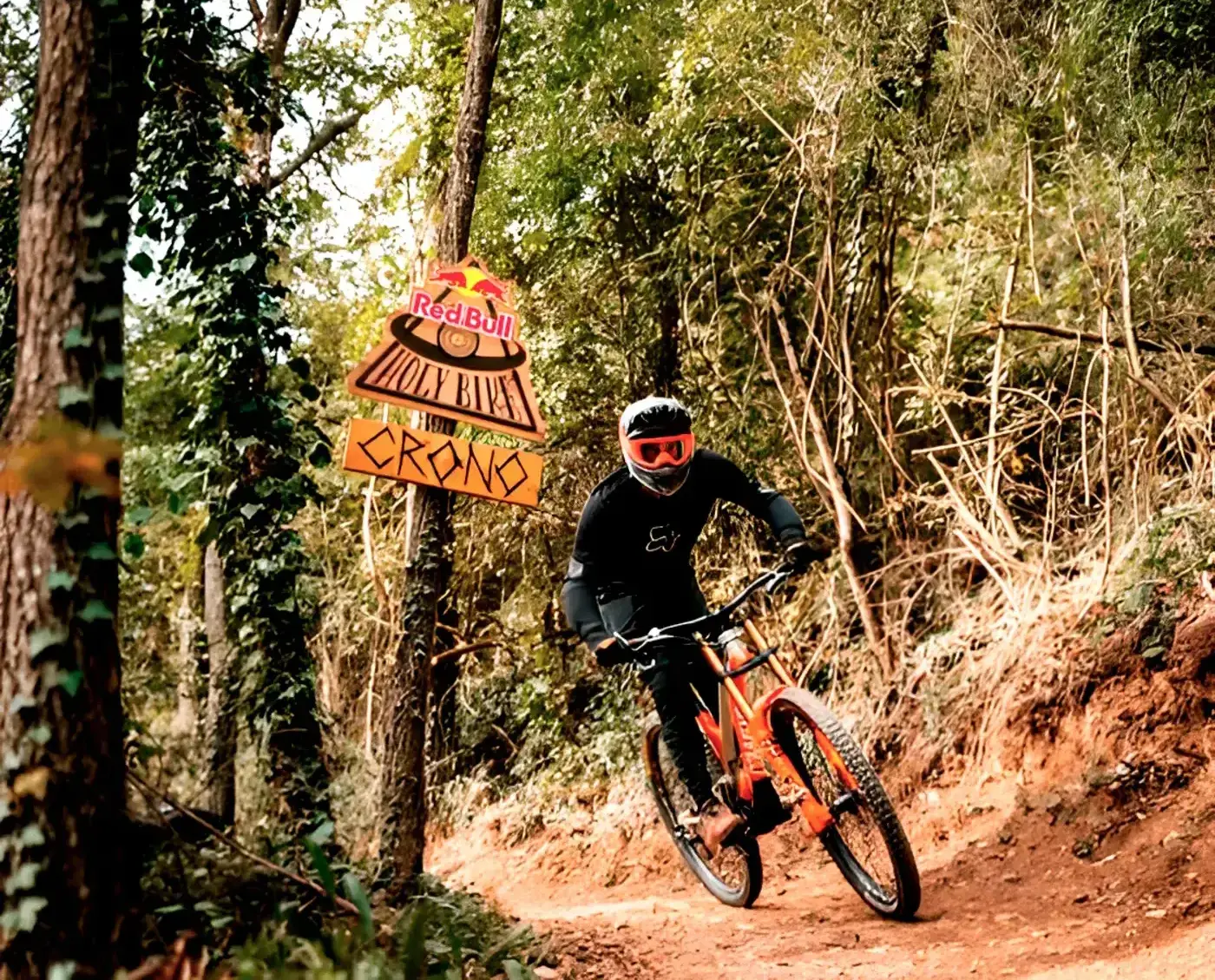 Diseño de marcador para evento Holy Bike de Red Bull