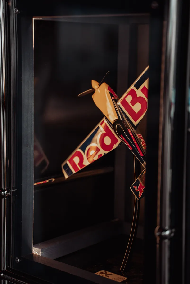 anchor-redbull-alinghi-wall-of-fame-13